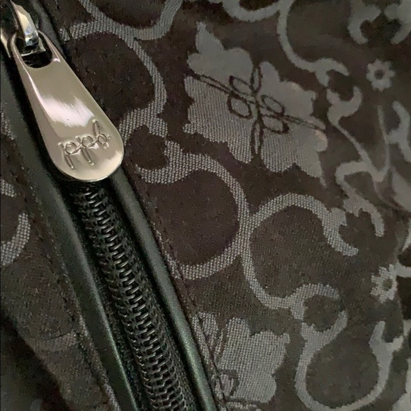 Petunia Pickle Bottom Touring Tote - Picture 3 of 8